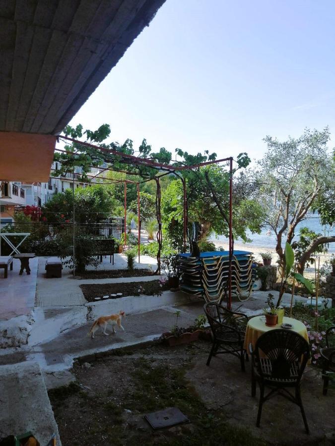 בניטסס Vassia'S Beach Houses מראה חיצוני תמונה